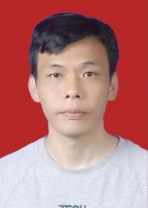 刘炜.png