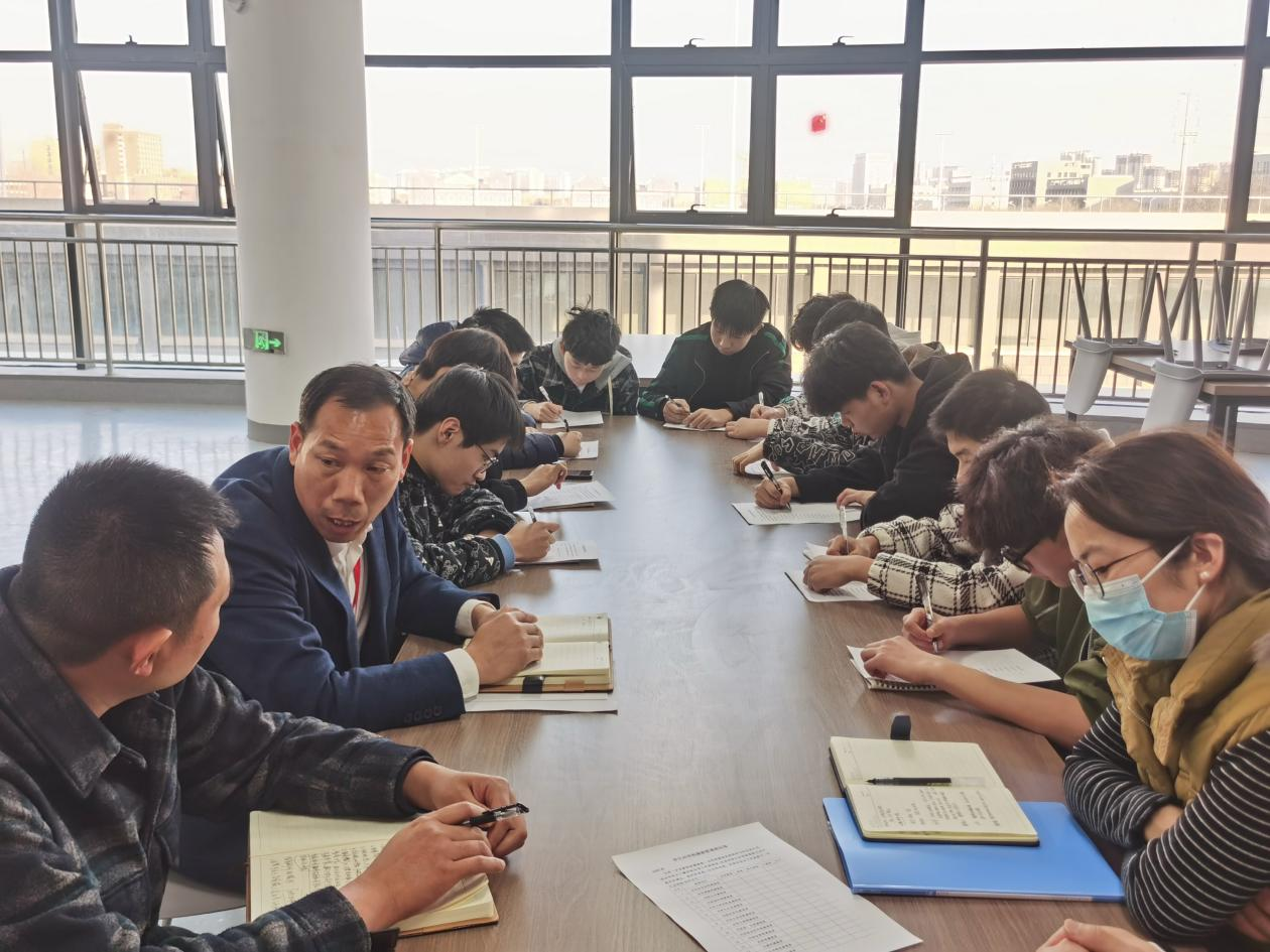 2023-03-17-08-45-30.png 图片2.png