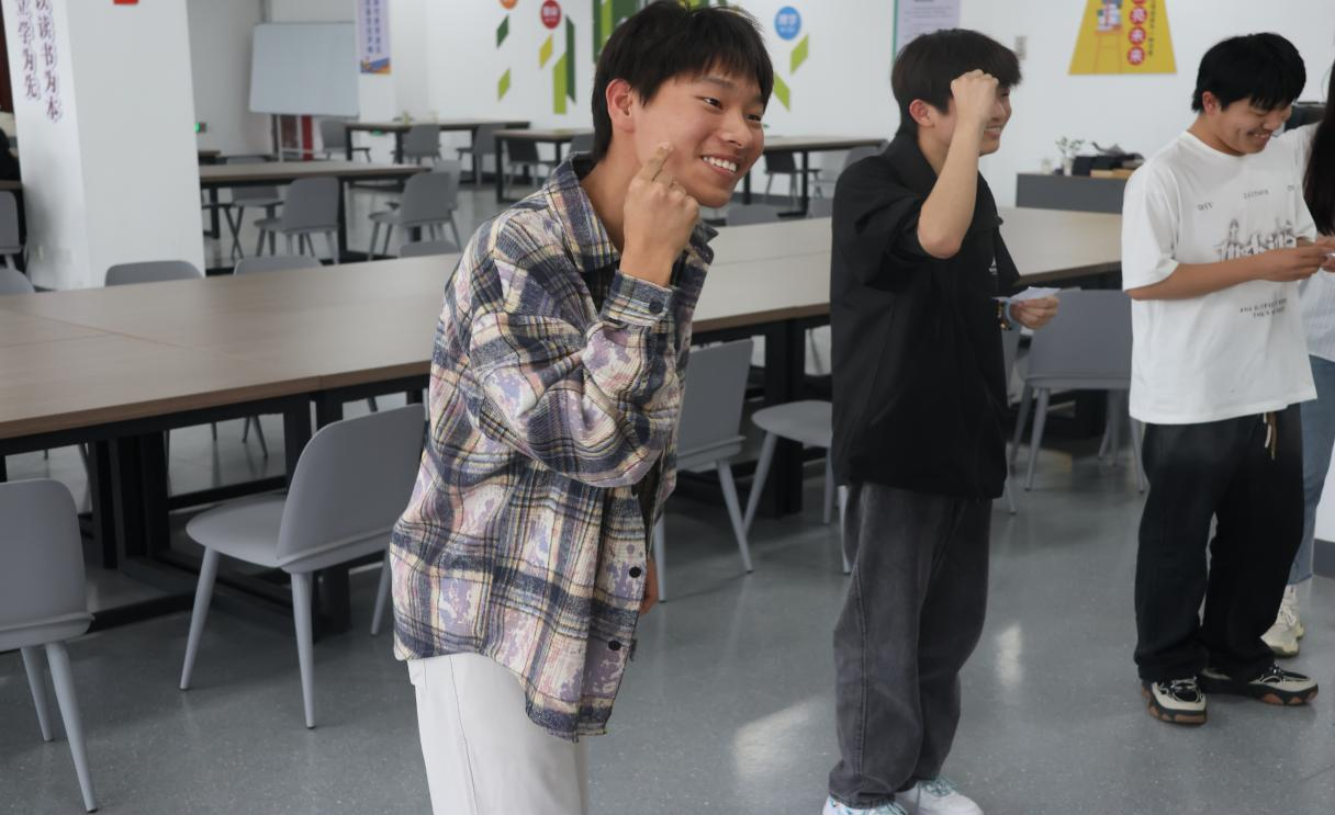 图片2.png